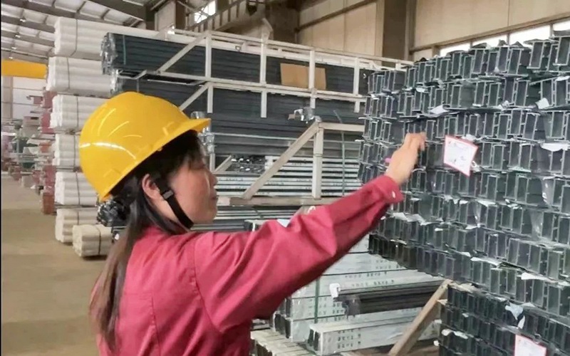 鋁材生產(chǎn)車間 圖2